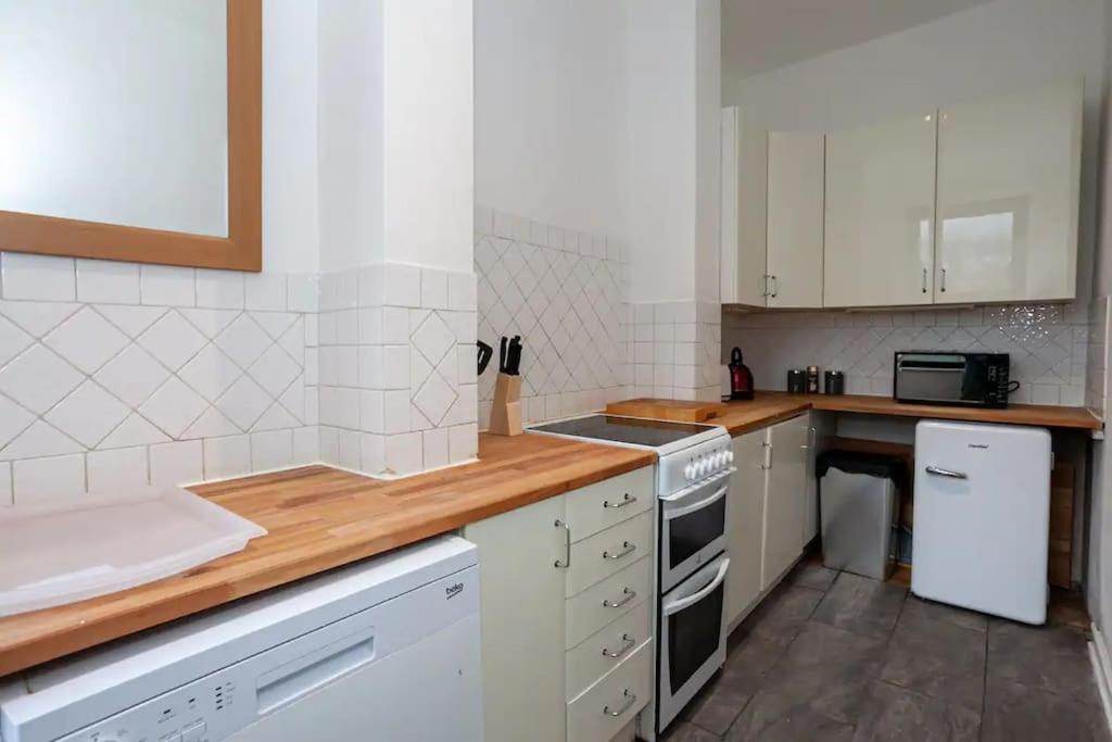 Apartamento Lovely 2 Bedroom Flat 5 Min To Centre With Parking *