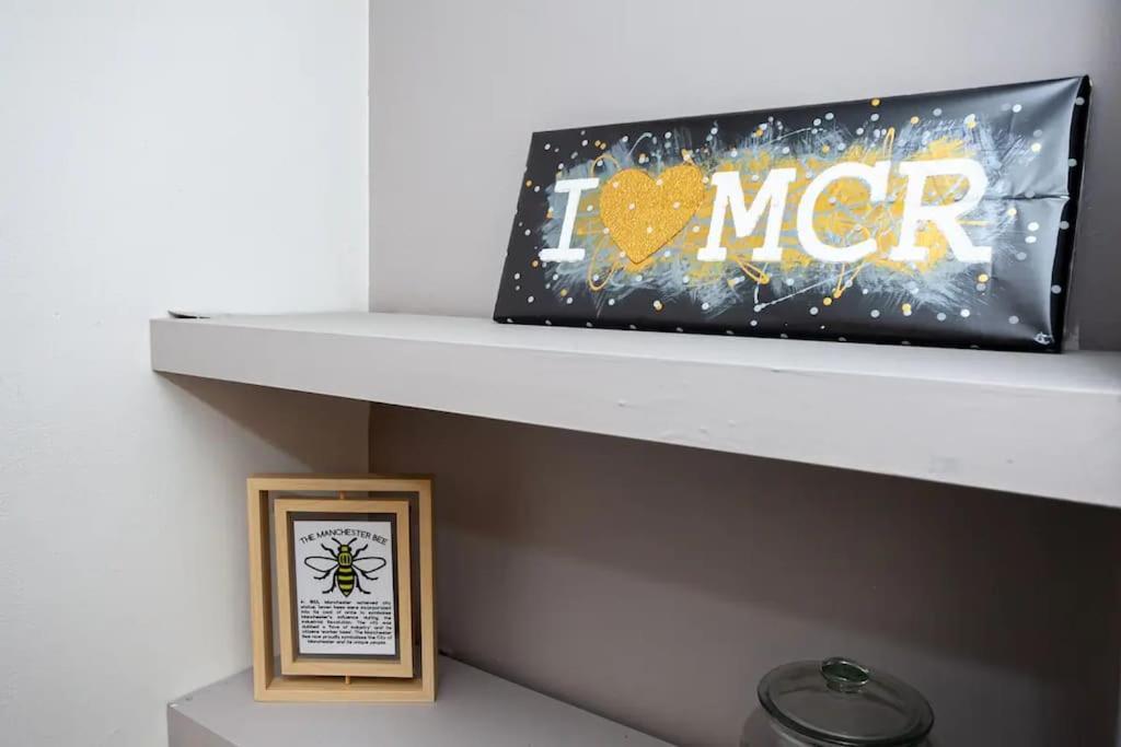 Lovely 2 Bedroom Flat 5 Min To Centre With Parking Apartamento *