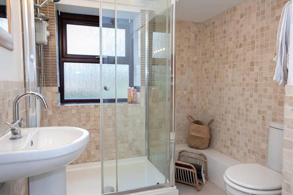 Apartamento Lovely 2 Bedroom Flat 5 Min To Centre With Parking *